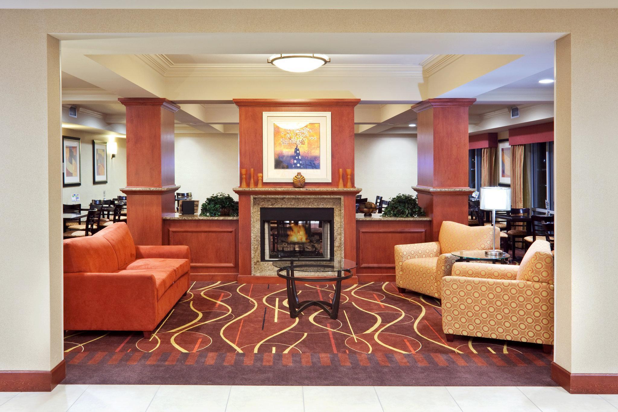 Holiday Inn Express And Suites Sumner By Ihg Exterior foto