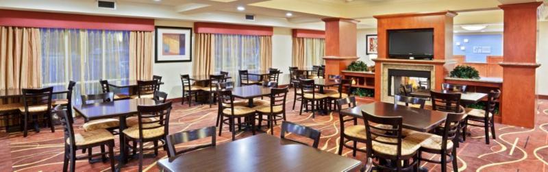 Holiday Inn Express And Suites Sumner By Ihg Exterior foto